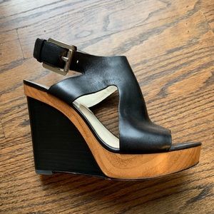 MICHAEL KORS black wedges